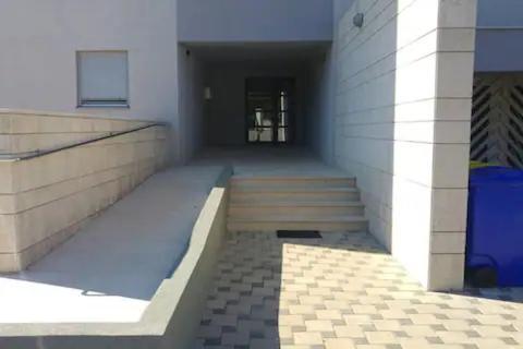 Brand New Place 로비니 외부 사진